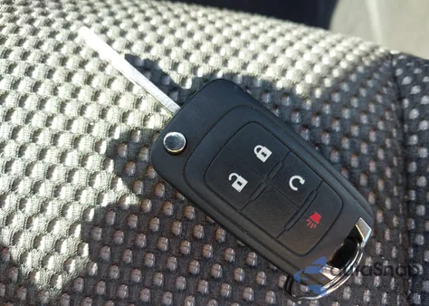 2015 Chevrolet Equinox 1Lt из США, поврежденный, VIN 2GNALBEK2F1172424